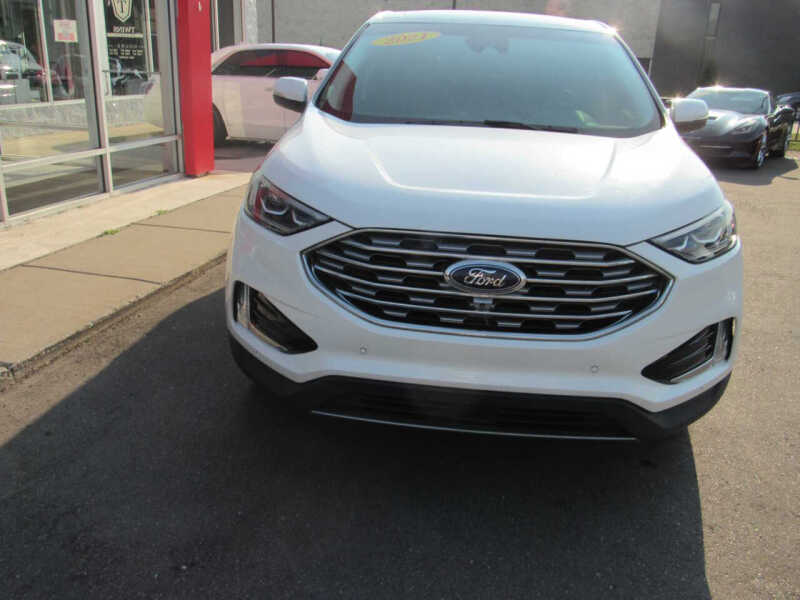 2021 Ford Edge Titanium