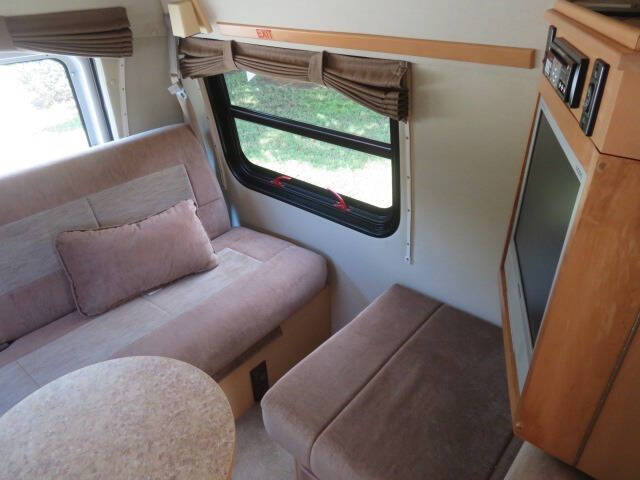 2006 Ford E-Series E-350 SD