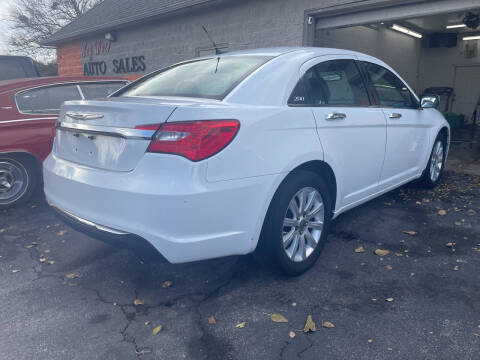 2013 Chrysler 200 Limited