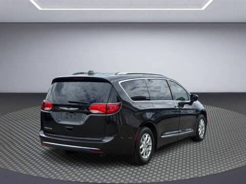 2020 Chrysler Pacifica Touring L