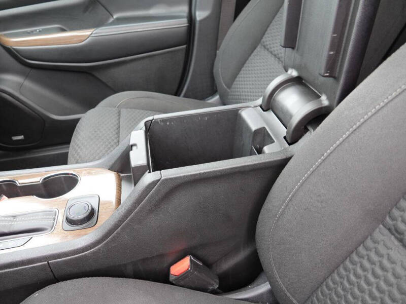 2019 GMC Acadia SLE-2