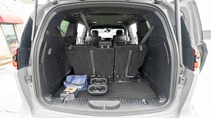 2025 Chrysler Pacifica Select