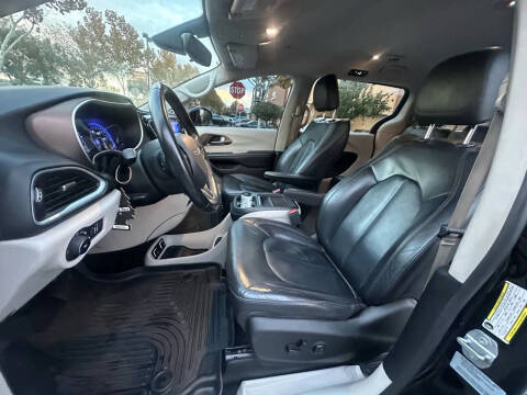 2017 Chrysler Pacifica