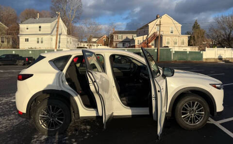 2017 Mazda CX-5 Sport