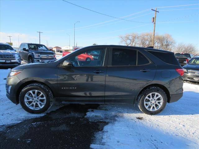 Used 2021 Chevrolet Equinox LS with VIN 2GNAXSEV7M6101945 for sale in Chadron, NE