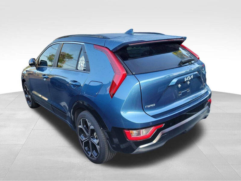 2023 Kia Niro EX Touring