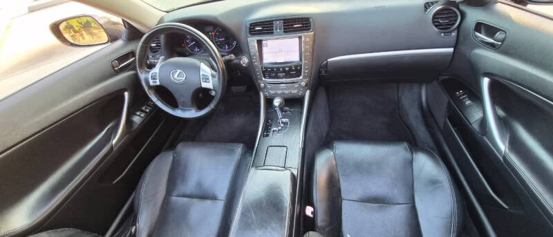 2011 Lexus IS 250C