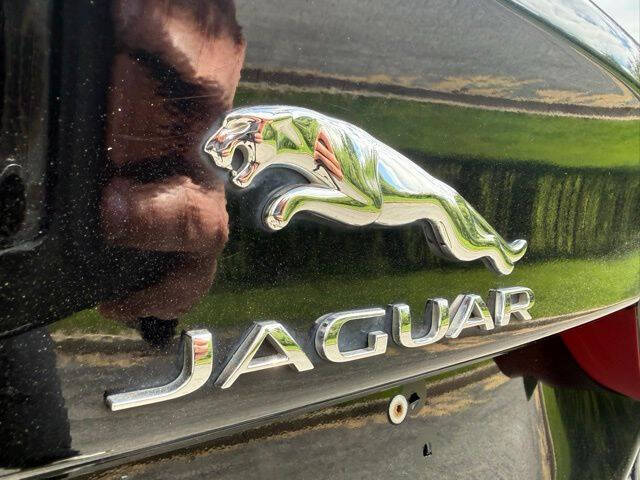 2017 Jaguar XE 25t