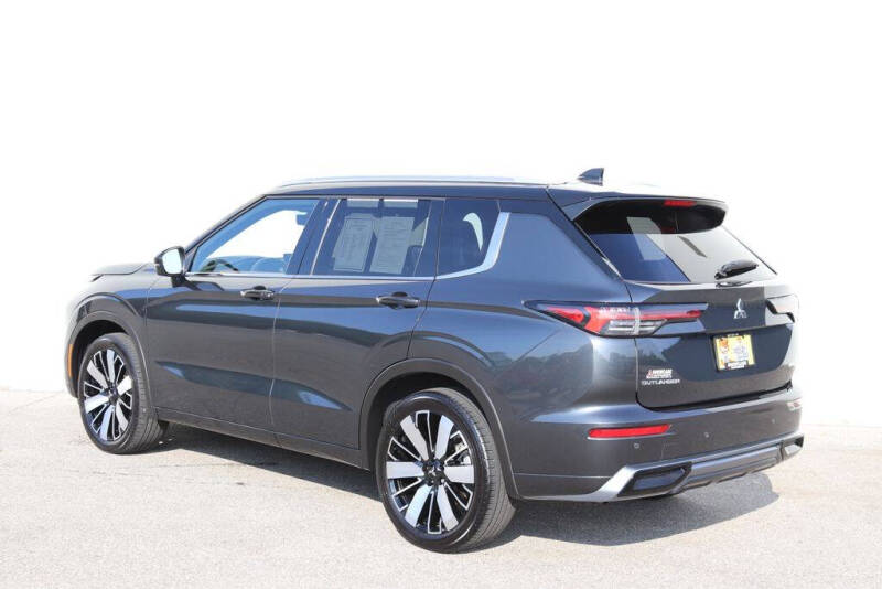 2025 Mitsubishi Outlander SEL