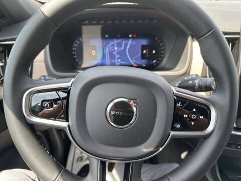 2026 Volvo XC90 B5 Core