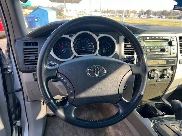 2003 Toyota 4Runner Limited photo 10