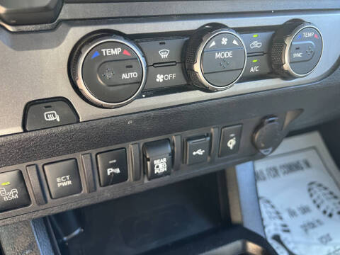 2021 Toyota Tacoma TRD Sport