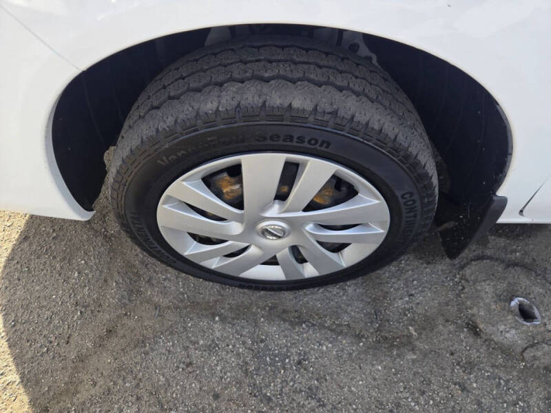 2018 Nissan NV200 SV