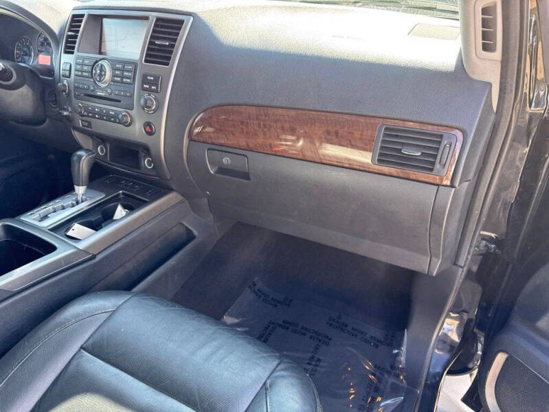 2015 Nissan Armada