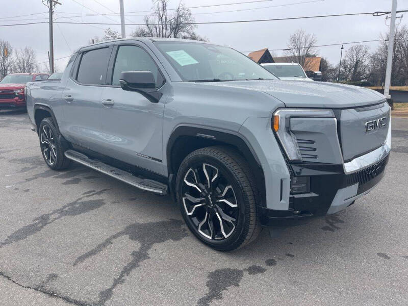 2024 GMC Sierra EV Denali Edition 1
