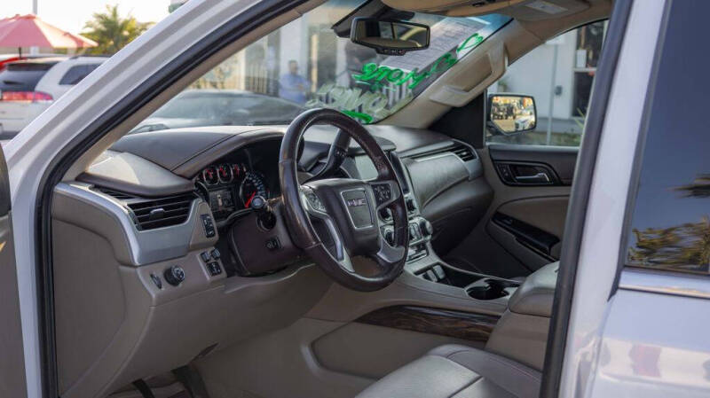 2018 GMC Yukon XL SLT