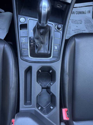 2019 Volkswagen Jetta R-Line