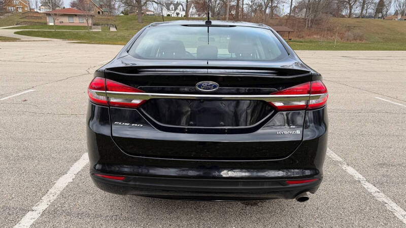 2017 Ford Fusion Hybrid SE