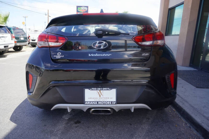 2019 Hyundai Veloster