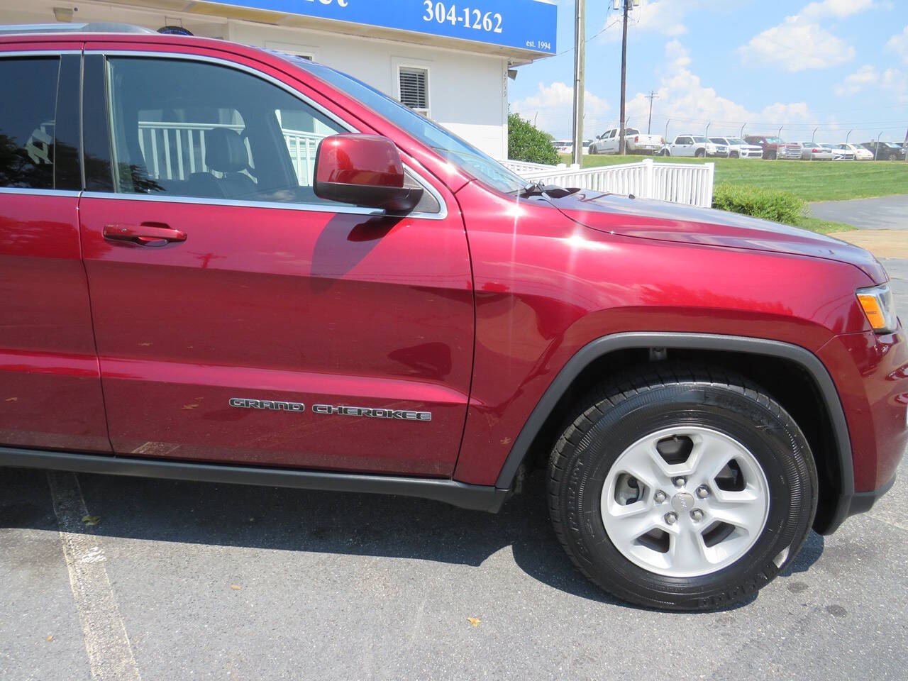 2017 Jeep Grand Cherokee for sale at Colbert's Auto Outlet in Hickory, NC