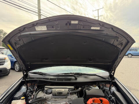 2012 Toyota Camry Hybrid XLE