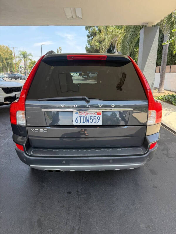 2011 Volvo XC90 3.2
