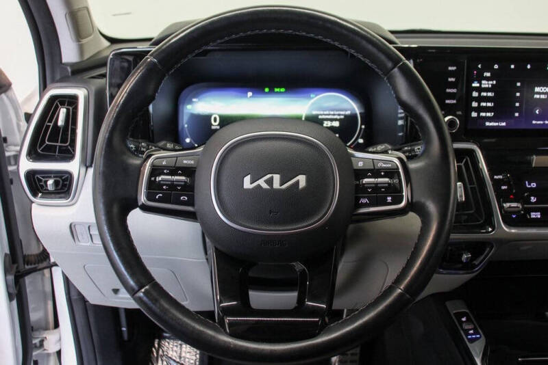 2023 Kia Sorento Plug-In Hybrid SX Prestige