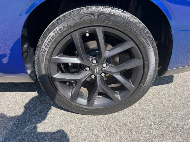 2022 Dodge Challenger SXT