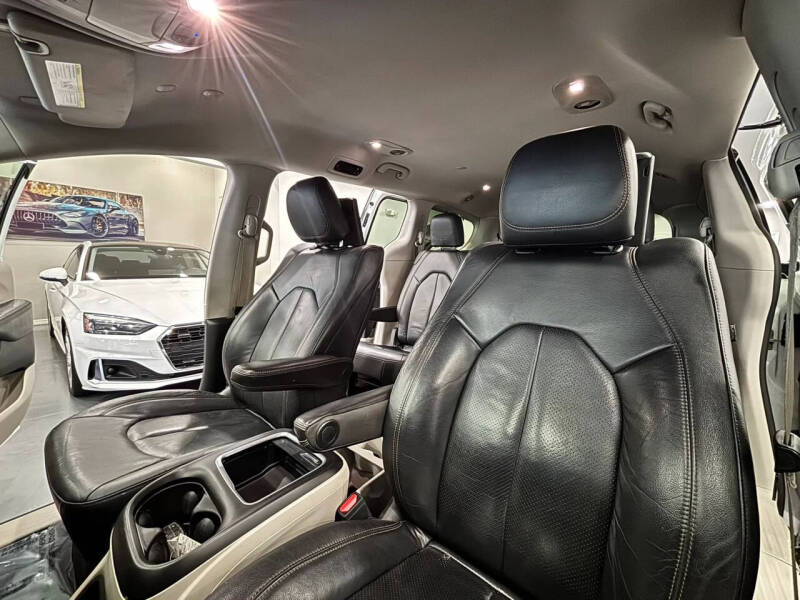 2020 Chrysler Pacifica