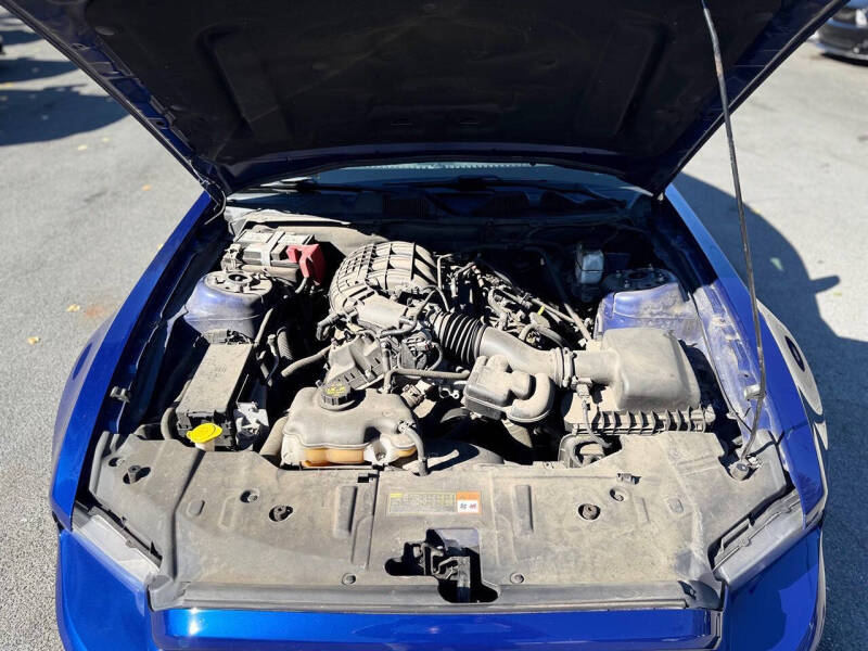 2014 Ford Mustang V6