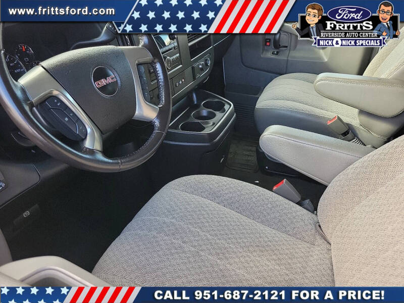 2017 GMC Savana LT 3500