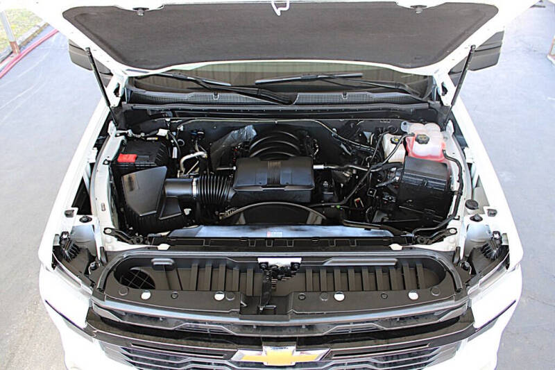 2025 Chevrolet Silverado 3500HD CC