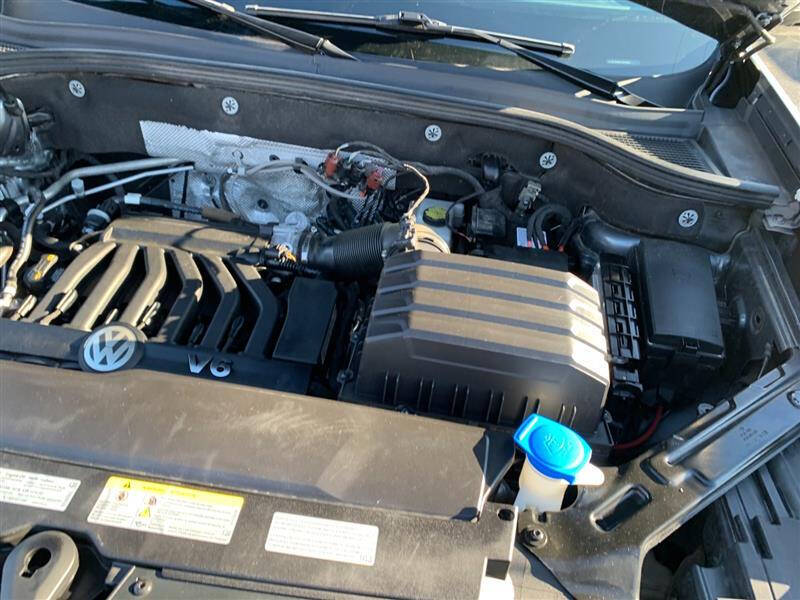 2020 Volkswagen Atlas Cross Sport V6 SEL Premium R-Line 4Motion