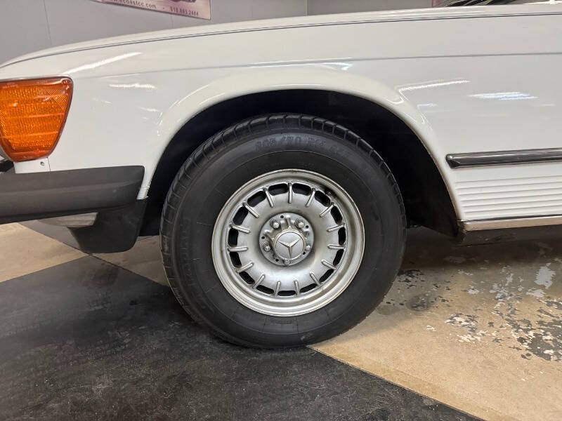 1983 Mercedes-Benz 380-Class