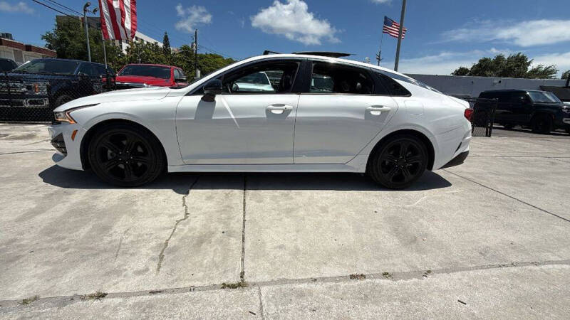 2021 Kia K5