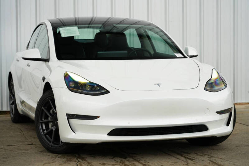 2021 Tesla Model 3 Standard Range Plus