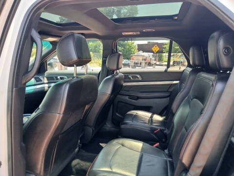 2016 Ford Explorer Sport