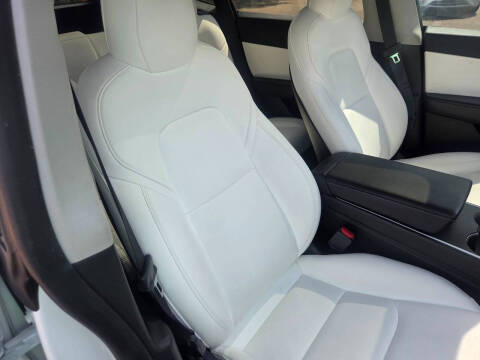 2021 Tesla Model Y Standard Range