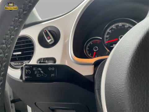 2019 Volkswagen Beetle Convertible 2.0T S