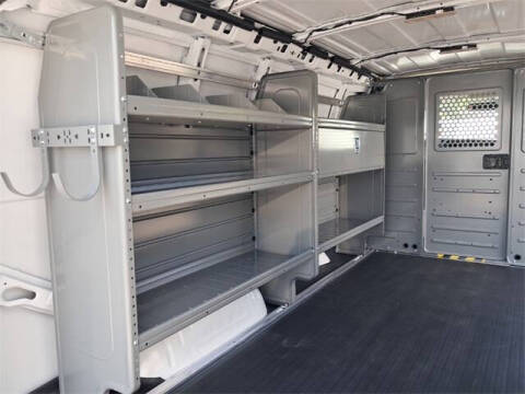 2025 Chevrolet Express 2500