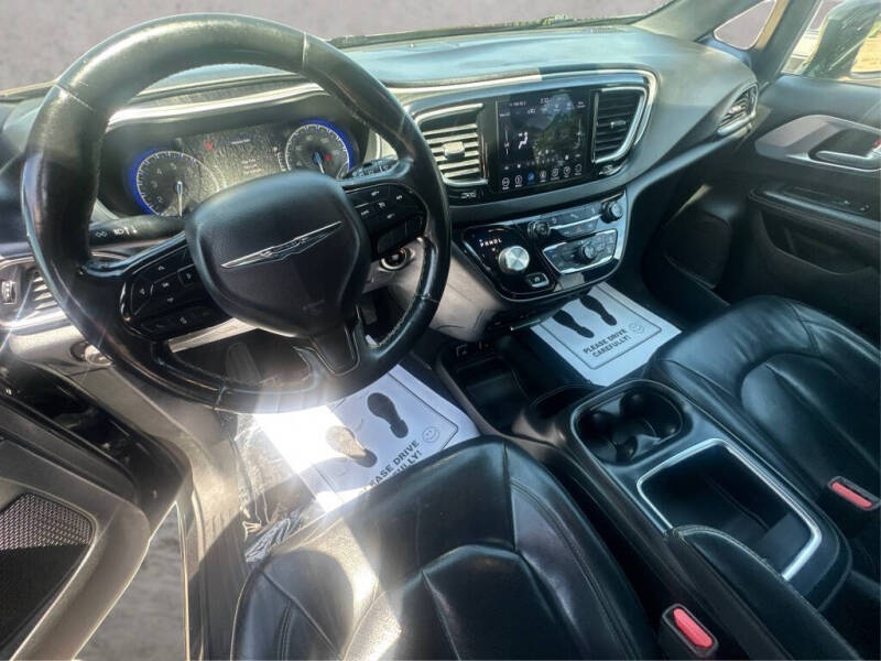 2018 Chrysler Pacifica Touring L Plus