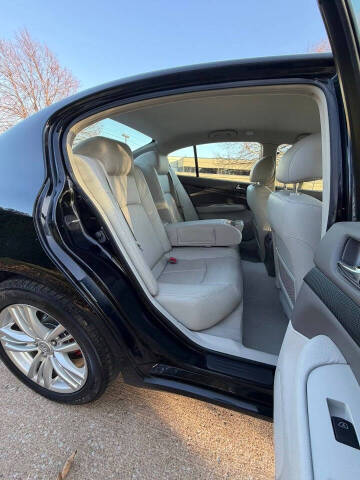 2011 Infiniti G25 Sedan x