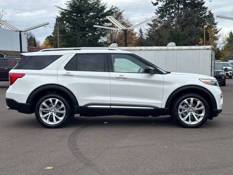 2023 Ford Explorer Platinum