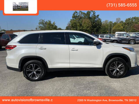 2019 Toyota Highlander for sale at Auto Vision Inc. in Brownsville TN