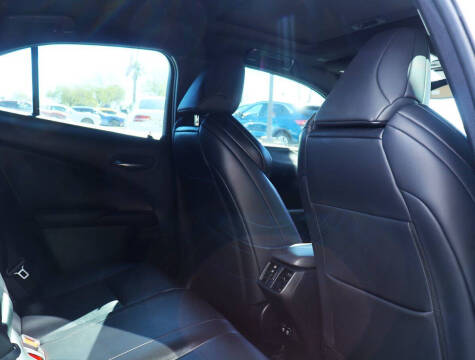 2019 Lexus UX 200 F SPORT