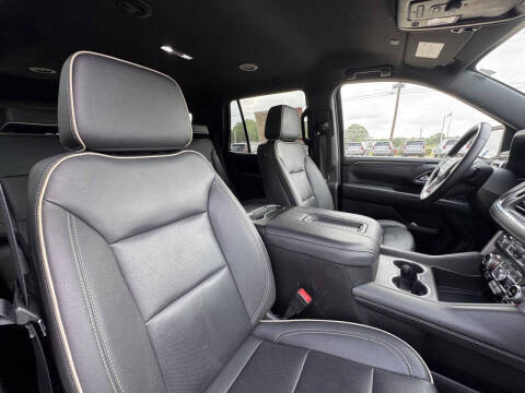 2024 GMC Yukon SLT