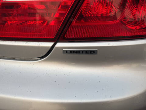 2010 Chrysler Sebring Limited