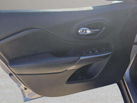 2020 Jeep Cherokee Latitude