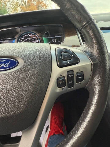 2016 Ford Taurus Limited