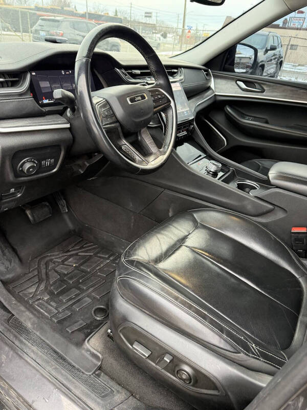 2022 Jeep Grand Cherokee L Limited